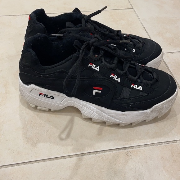 Fila woman’s black chunky sneakers size 10.5 - Picture 2 of 6